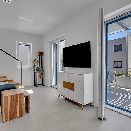 Daire Bamboo House App 4 - Exklusiv
